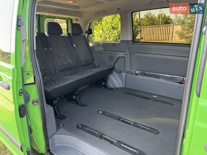 Мінівен Mercedes-Benz Vito 2006 в Новодністровську