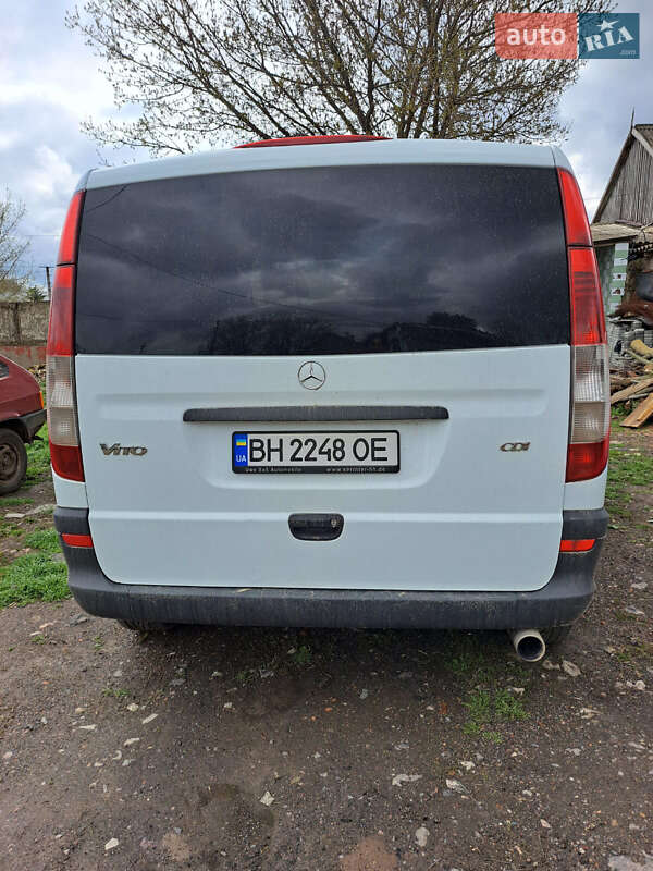 Минивэн Mercedes-Benz Vito 2006 в Староказачьем фото 4 Минивэн Mercedes-Benz Vito 2006 в Староказачьем