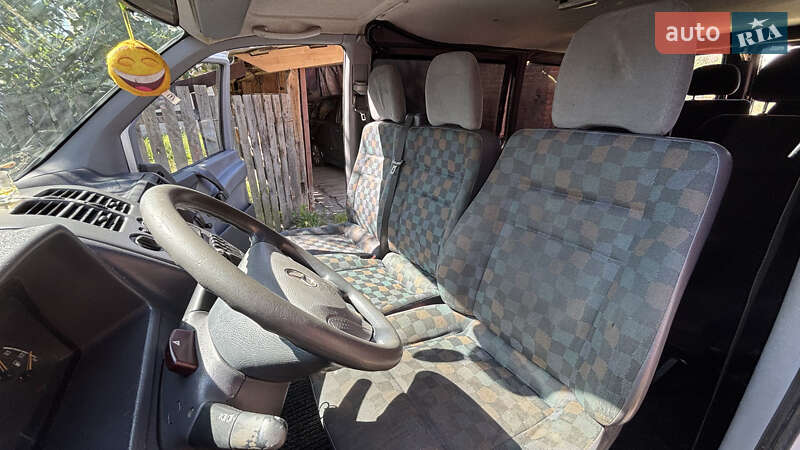 Минивэн Mercedes-Benz Vito 2003 в Житомире