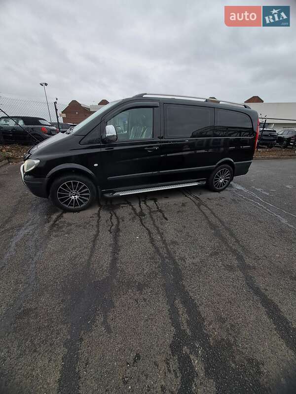 Минивэн Mercedes-Benz Vito 2006 в Черновцах