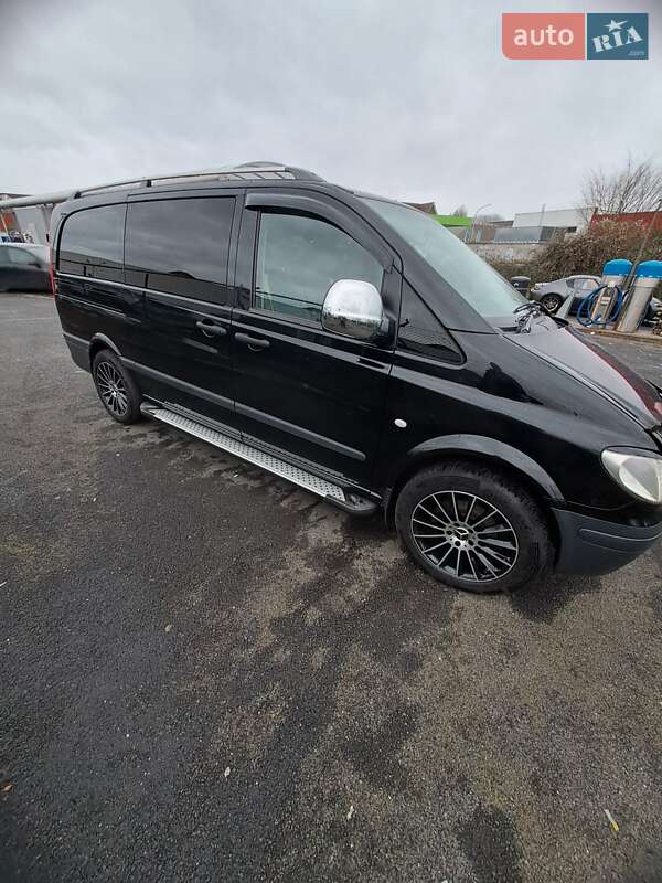 Минивэн Mercedes-Benz Vito 2006 в Черновцах