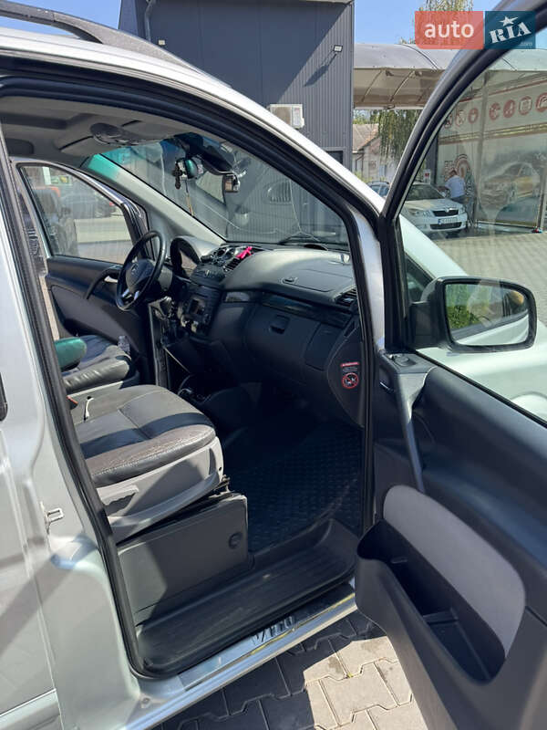 Минивэн Mercedes-Benz Vito 2012 в Черновцах фото 7 Минивэн Mercedes-Benz Vito 2012 в Черновцах
