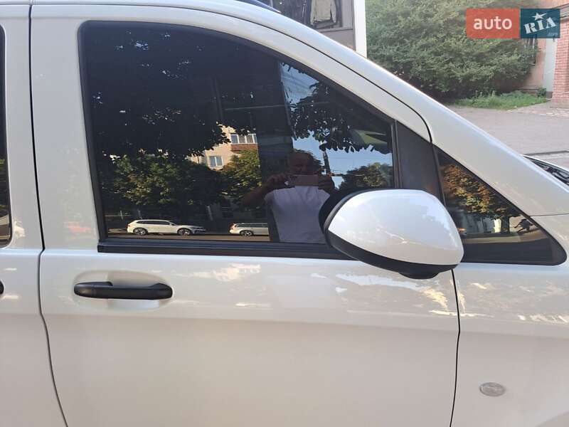 Минивэн Mercedes-Benz Vito 2020 в Черновцах