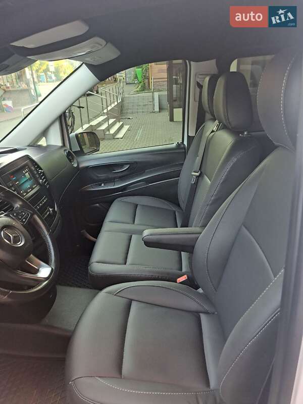 Минивэн Mercedes-Benz Vito 2020 в Черновцах