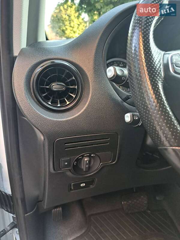 Минивэн Mercedes-Benz Vito 2020 в Черновцах