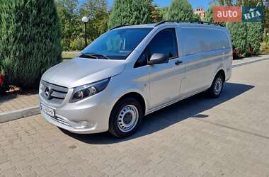 Вантажний фургон Mercedes-Benz Vito 2018 в Чернівцях