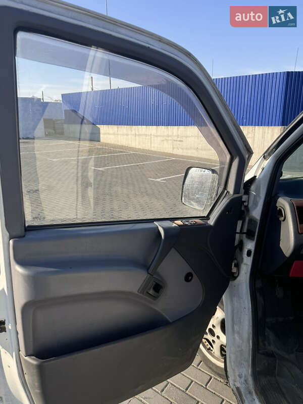 Минивэн Mercedes-Benz Vito 1998 в Николаеве
