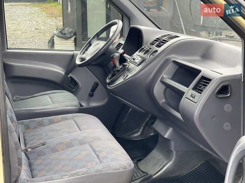 Минивэн Mercedes-Benz Vito 2001 в Черновцах