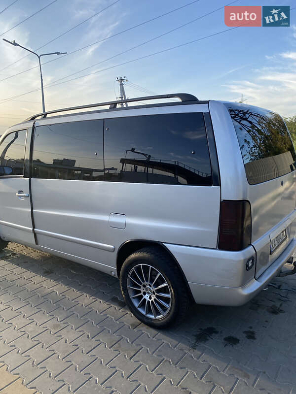 Минивэн Mercedes-Benz Vito 2003 в Буче