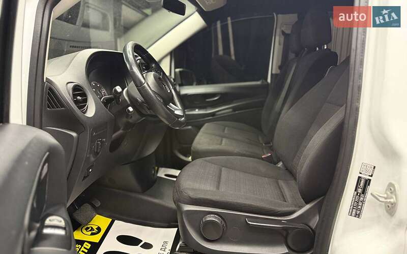 Минивэн Mercedes-Benz Vito 2017 в Черновцах