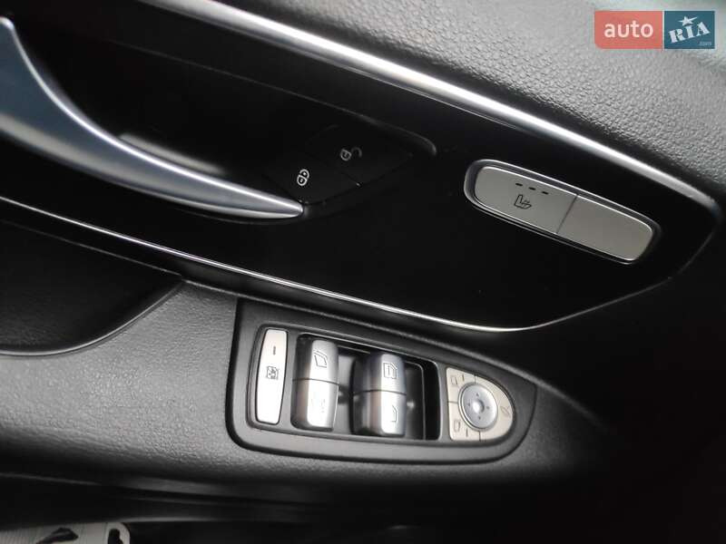 Минивэн Mercedes-Benz Vito 2017 в Киеве фото 14 Минивэн Mercedes-Benz Vito 2017 в Киеве