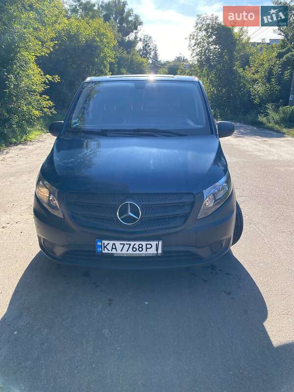 Грузовой фургон Mercedes-Benz Vito 2016 в Киеве