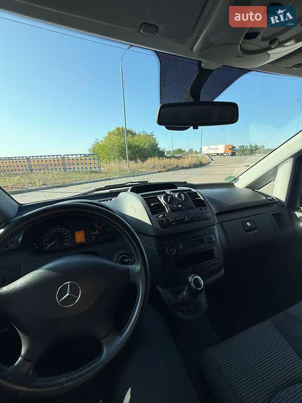 Минивэн Mercedes-Benz Vito 2013 в Хороле