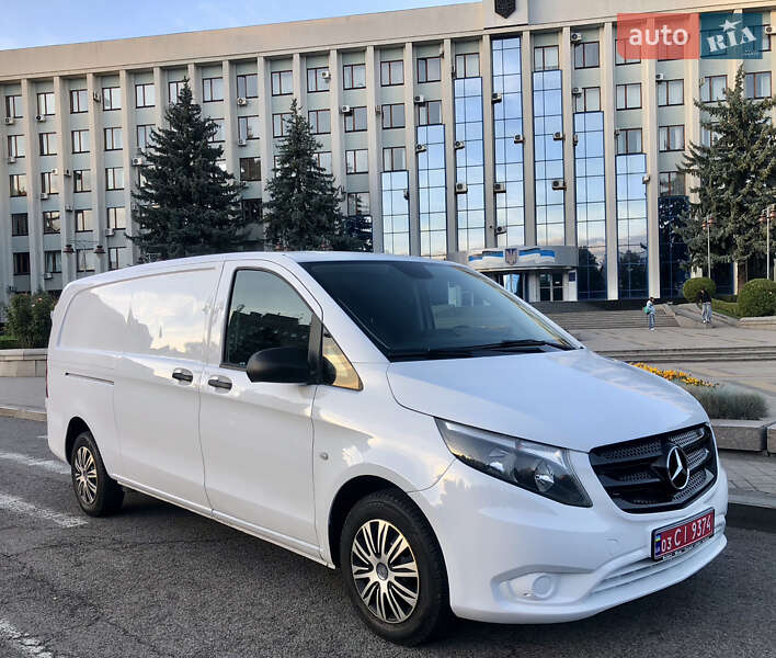 Грузовой фургон Mercedes-Benz Vito 2018 в Ровно