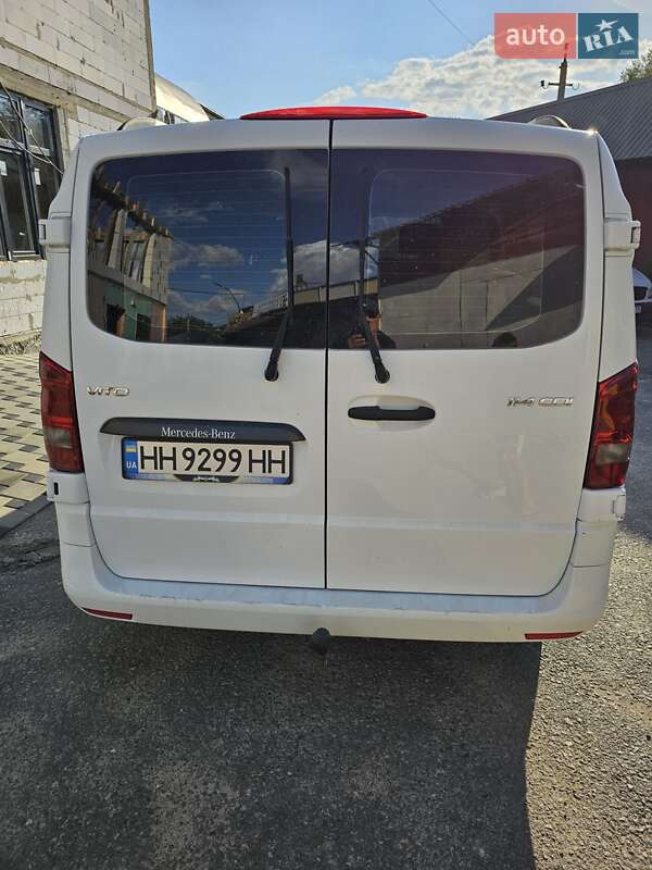 Минивэн Mercedes-Benz Vito 2015 в Одессе фото 16 Минивэн Mercedes-Benz Vito 2015 в Одессе