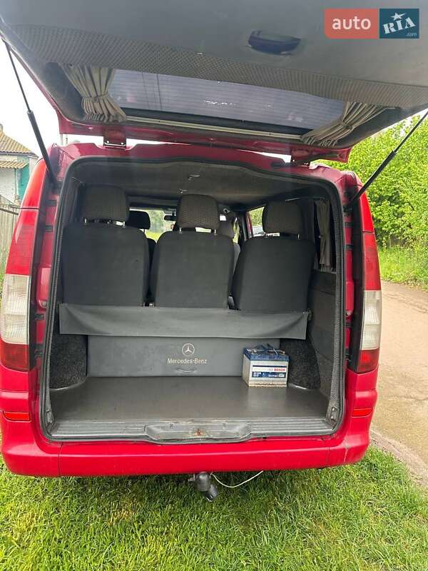 Минивэн Mercedes-Benz Vito 2004 в Шостке