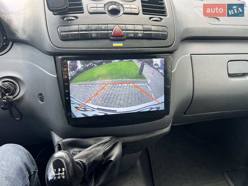 Мінівен Mercedes-Benz Vito 2004 в Києві