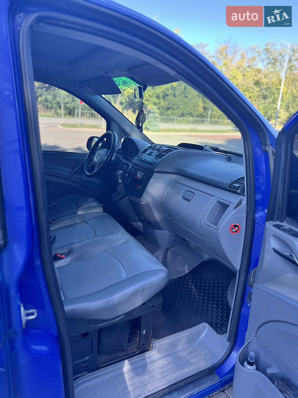 Минивэн Mercedes-Benz Vito 2006 в Гайсине
