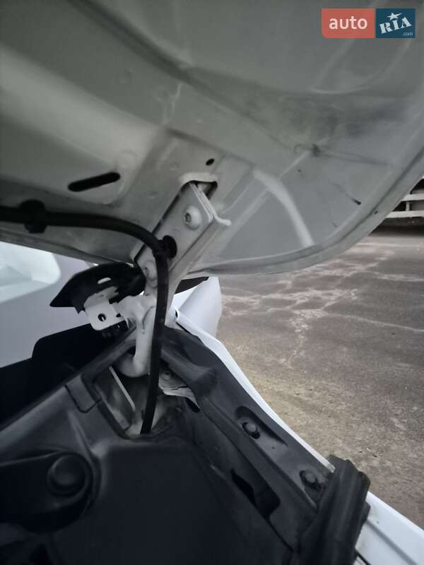 Минивэн Mercedes-Benz Vito 2015 в Киеве