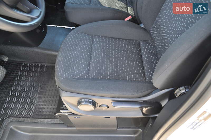 Грузовой фургон Mercedes-Benz Vito 2020 в Киеве