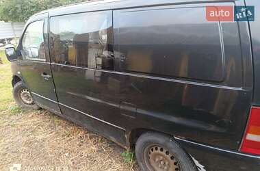 Минивэн Mercedes-Benz Vito 2000 в Киеве