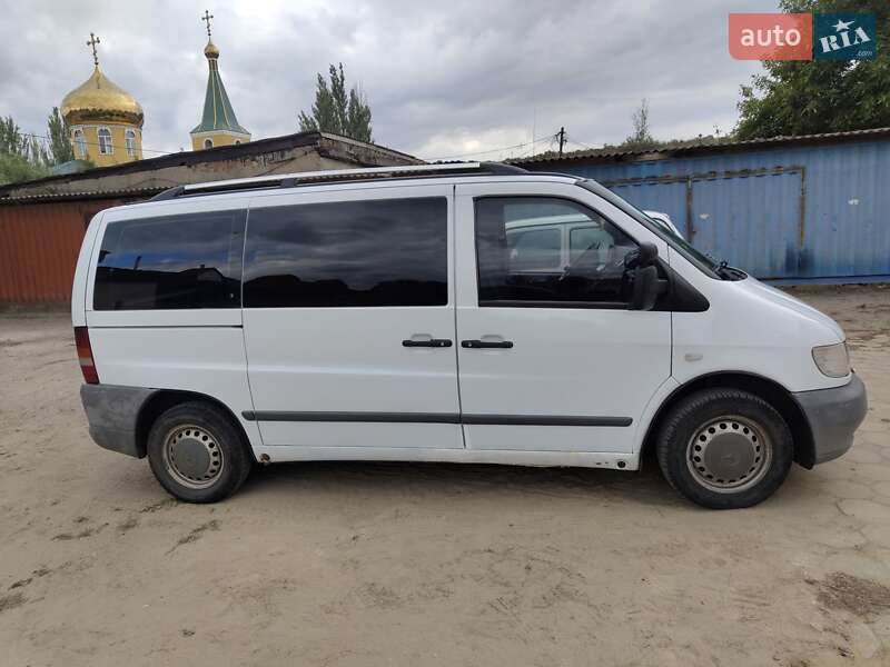 Минивэн Mercedes-Benz Vito 2003 в Тарутине