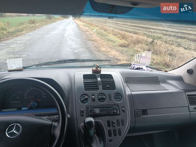 Минивэн Mercedes-Benz Vito 2001 в Глухове