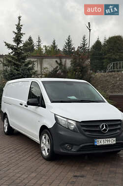 Грузовой фургон Mercedes-Benz Vito 2017 в Ровно
