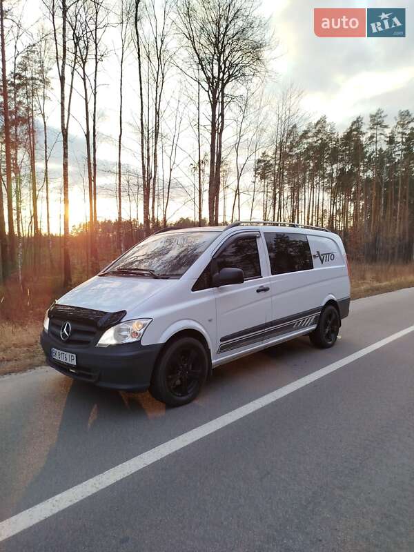 Минивэн Mercedes-Benz Vito 2012 в Рокитном фото 11 Минивэн Mercedes-Benz Vito 2012 в Рокитном