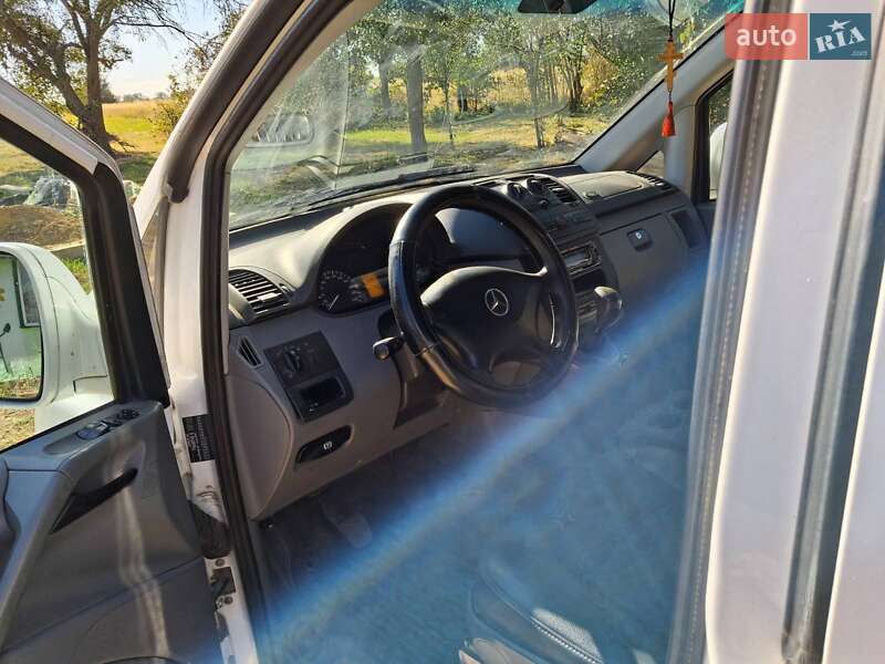 Минивэн Mercedes-Benz Vito 2008 в Киеве