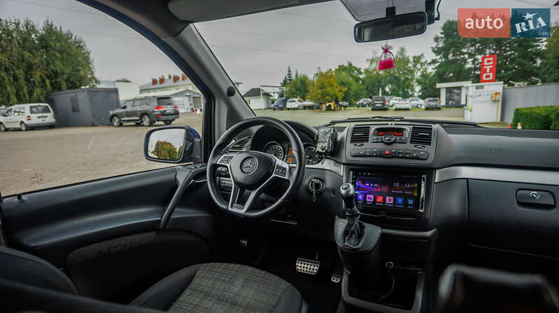 Минивэн Mercedes-Benz Vito 2011 в Черновцах