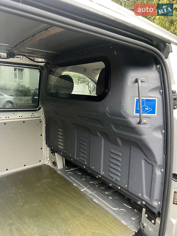 Грузовой фургон Mercedes-Benz Vito 2015 в Черновцах