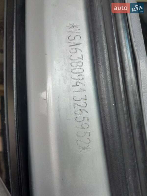 Минивэн Mercedes-Benz Vito 2000 в Ивано-Франковске