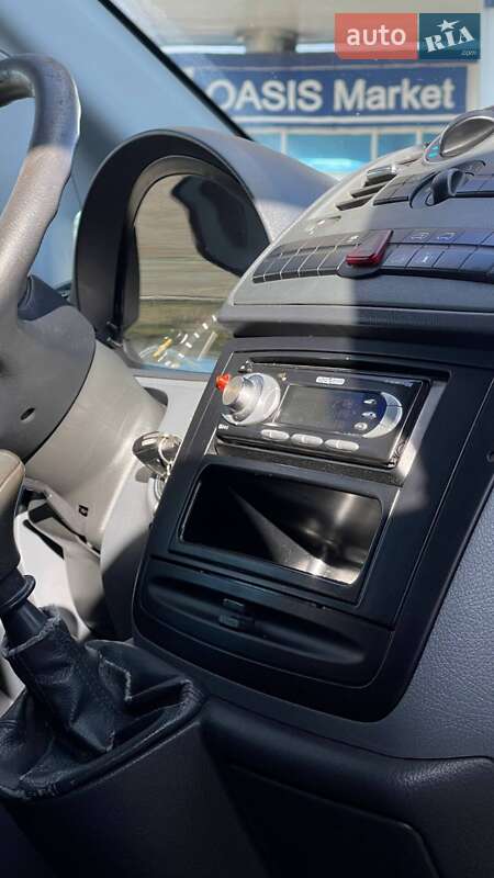 Мінівен Mercedes-Benz Vito 2006 в Нововолинську