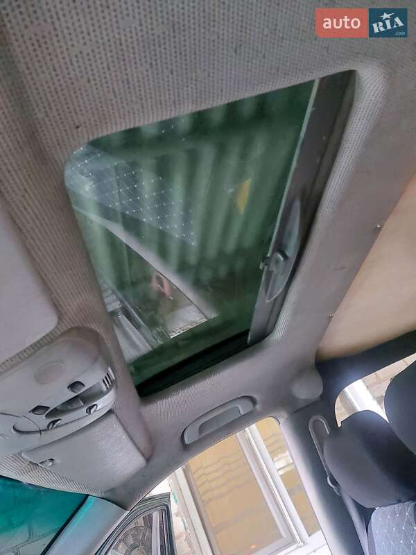 Мінівен Mercedes-Benz Vito 2004 в Слов'янську