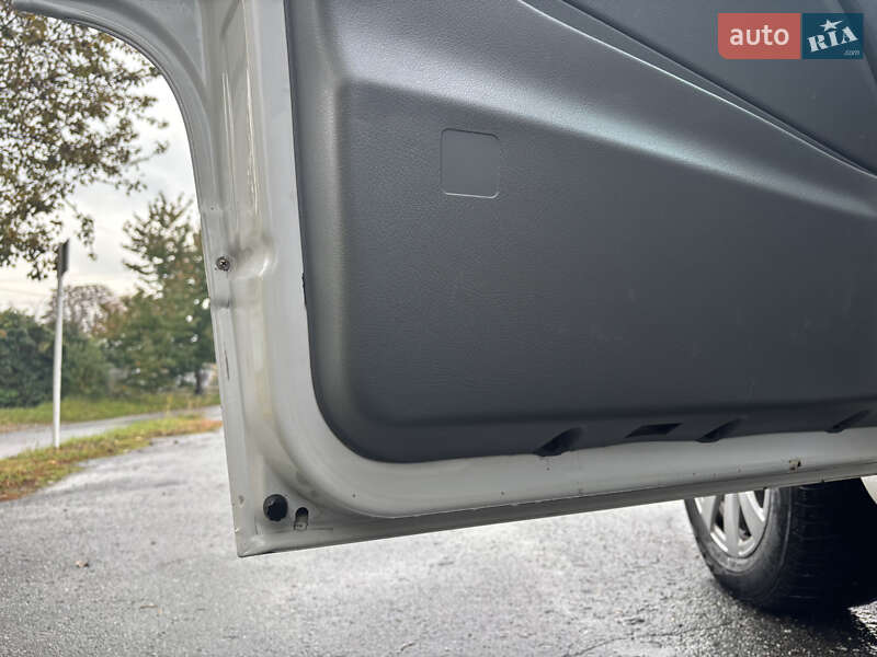 Минивэн Mercedes-Benz Vito 2009 в Солотвине фото 23 Минивэн Mercedes-Benz Vito 2009 в Солотвине