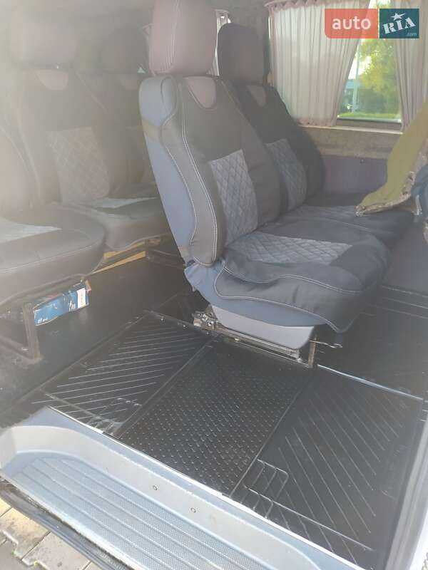 Минивэн Mercedes-Benz Vito 2004 в Черновцах фото 4 Минивэн Mercedes-Benz Vito 2004 в Черновцах