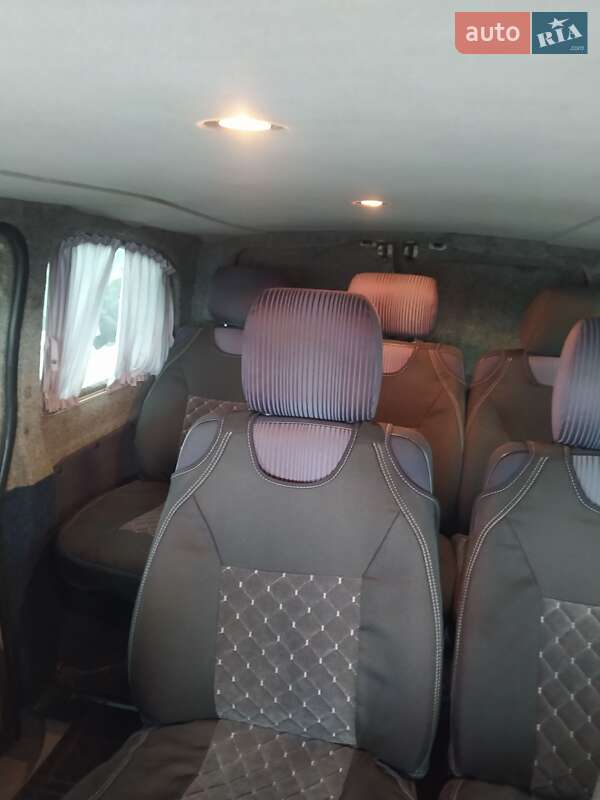 Минивэн Mercedes-Benz Vito 2004 в Черновцах фото 11 Минивэн Mercedes-Benz Vito 2004 в Черновцах