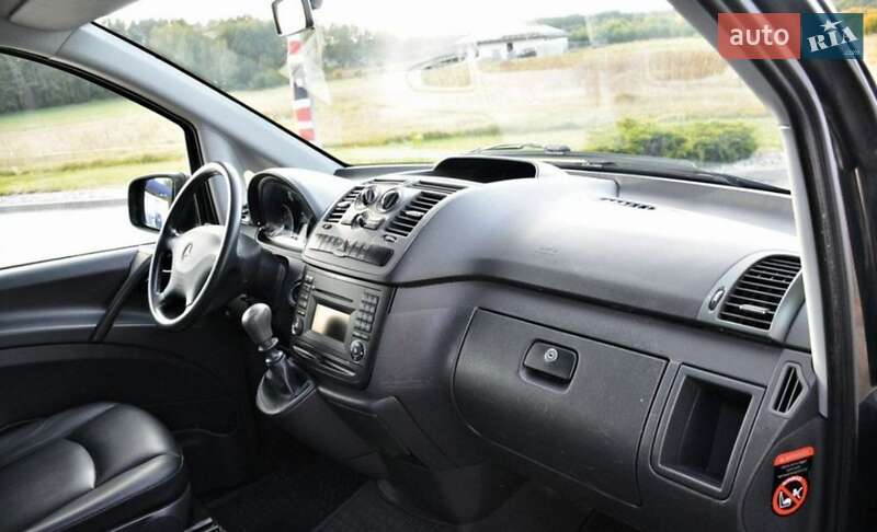 Минивэн Mercedes-Benz Vito 2000 в Киеве
