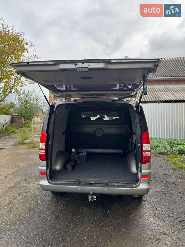 Минивэн Mercedes-Benz Vito 2011 в Черновцах