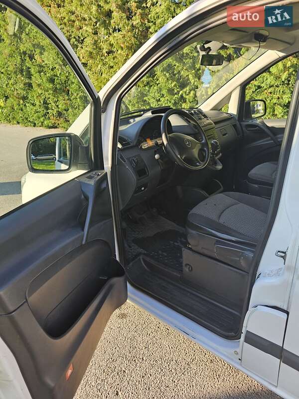 Мінівен Mercedes-Benz Vito 2013 в Сторожинці