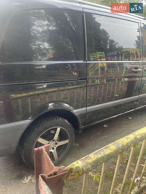 Грузовой фургон Mercedes-Benz Vito 2011 в Киеве