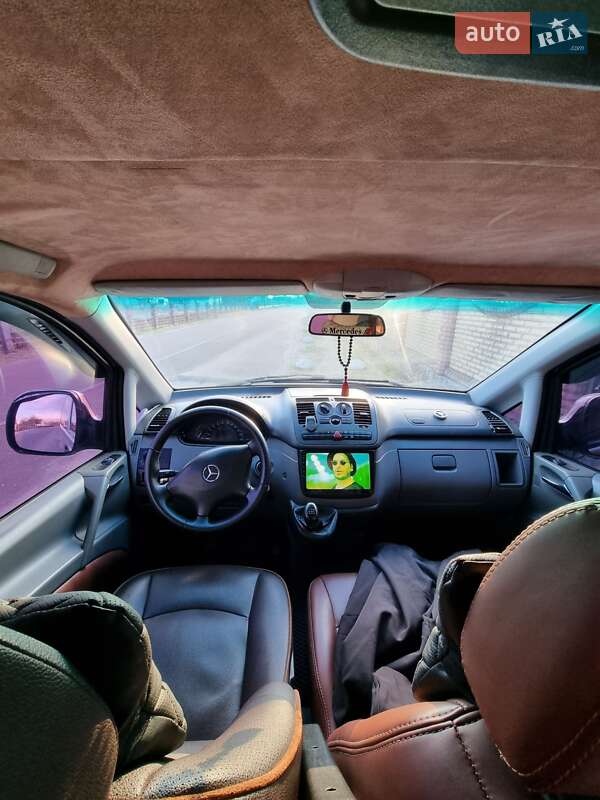 Минивэн Mercedes-Benz Vito 2006 в Рокитном