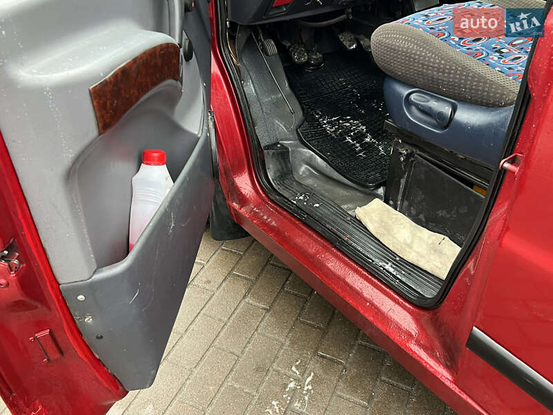 Минивэн Mercedes-Benz Vito 2001 в Виннице фото 13 Минивэн Mercedes-Benz Vito 2001 в Виннице