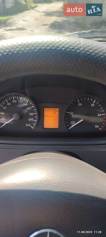 Грузовой фургон Mercedes-Benz Vito 2010 в Харькове