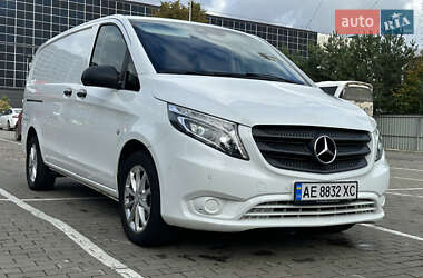 Вантажний фургон Mercedes-Benz Vito 2018 в 