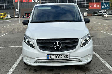 Вантажний фургон Mercedes-Benz Vito 2018 в 