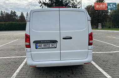 Вантажний фургон Mercedes-Benz Vito 2018 в 