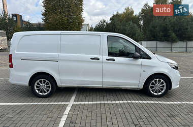 Вантажний фургон Mercedes-Benz Vito 2018 в 