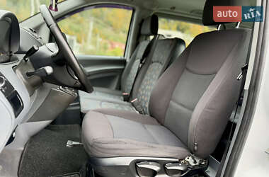 Минивэн Mercedes-Benz Vito 2005 в 